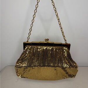 Whiting and Davis Co Elegant Gold Chain Mesh Clutch